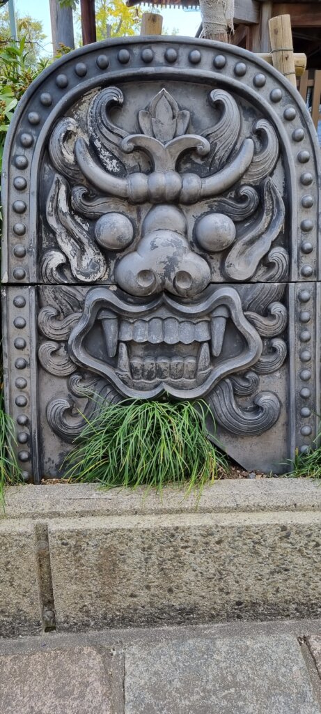 Détail d'un bas relief temple d'isshin-ji