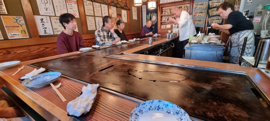 un restaurant au Japon