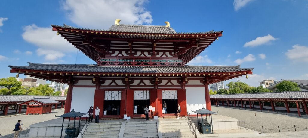 Le pavillon central du temple