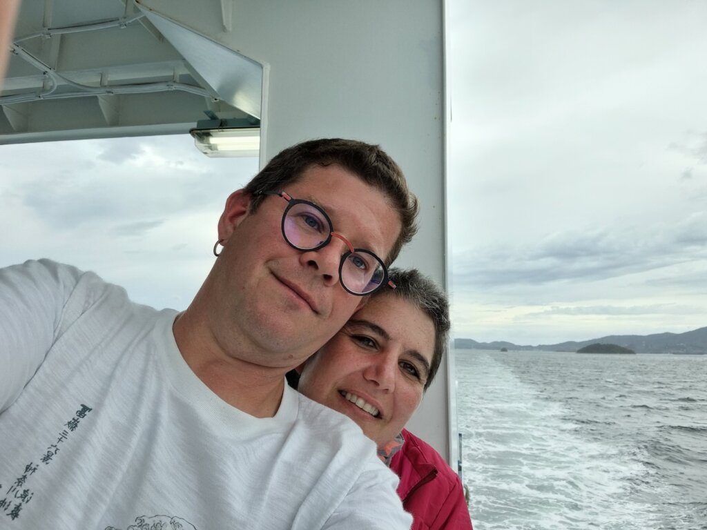 Sophie et Lilian sur le ferrie