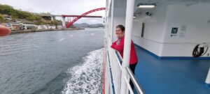 Sophie sur le bateau