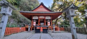 le temple au sommet des marches