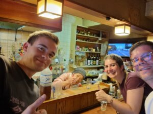 La cuisinière d'un petit restaurant de quartier