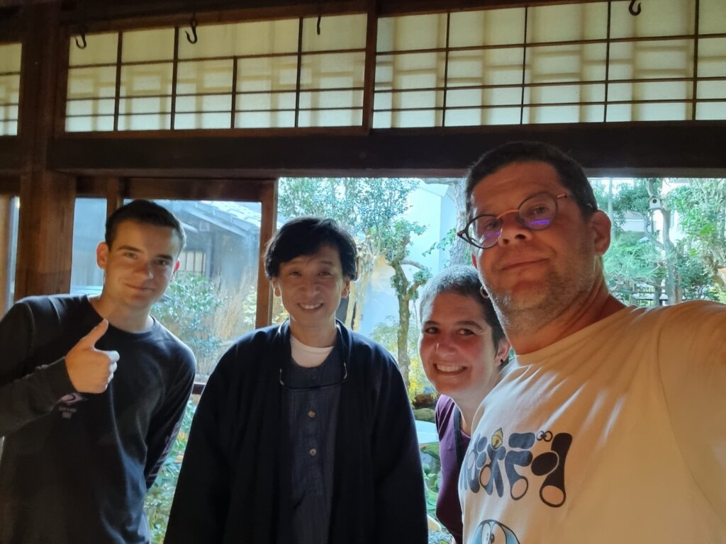 Notre hôte à mitsuhama