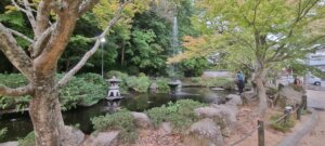 Un bassin dans un temple à Nagasaki