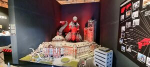 Godzilla attaquant une ville