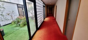 Le couloir de l'hébergement à zentsuji